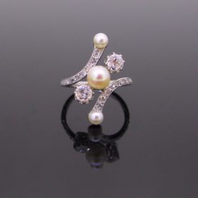 Antique pearl and diamond Toi et Moi ring – Kentshire