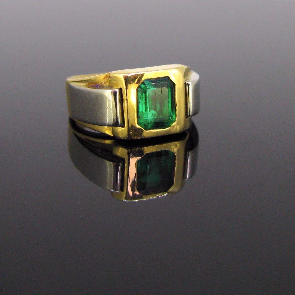 Retro Emerald Gold & Platinum Ring – Heritagem