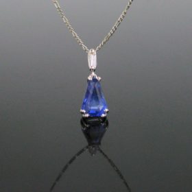 2.42ct Ceylon Sapphire Diamond Pendant Chain