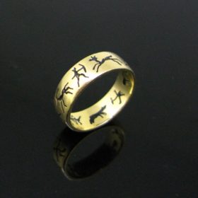 Prehistoric Design Gold Enamel Band Ring