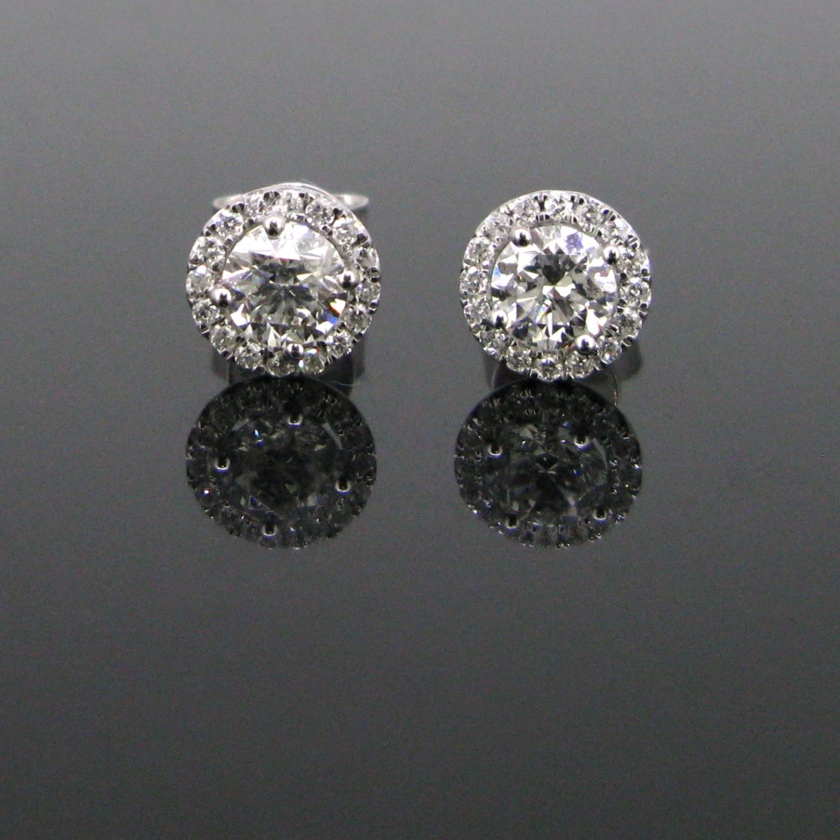 1.12ct Diamonds Cluster Studs Earrings – Heritagem