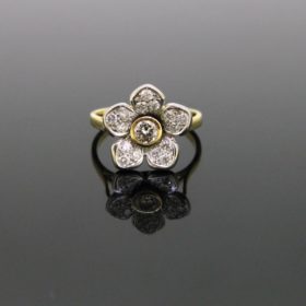 Vintage Diamonds Flower Ring
